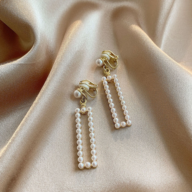 Vintage Golden Minimalist Rhinestone Clip-on  Earrings